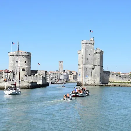 Nice In With Kitchen Dom wakacyjny Meschers-sur-Gironde